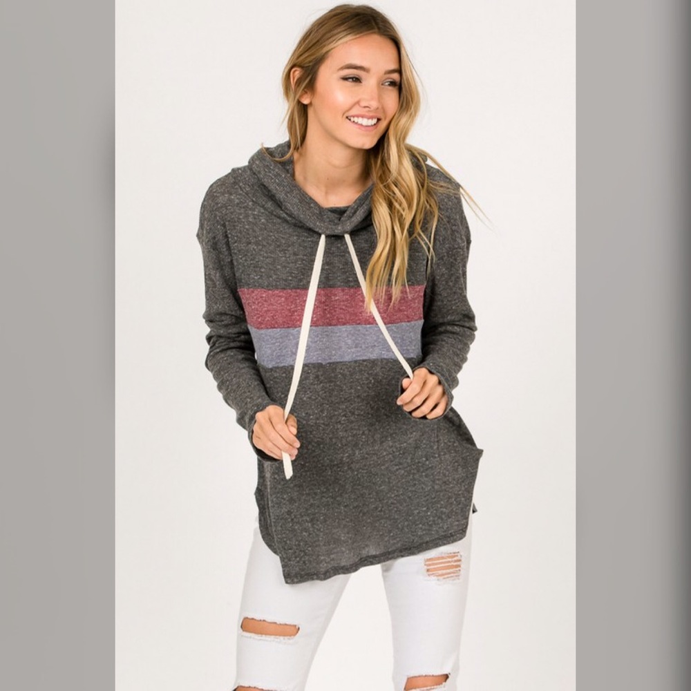 💕LAST 1! 😍 Slouchy Turtleneck Sweater! - Picture 3 of 8